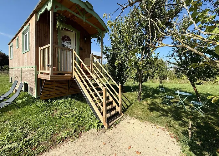 Daire La Roulotte De Cherel *